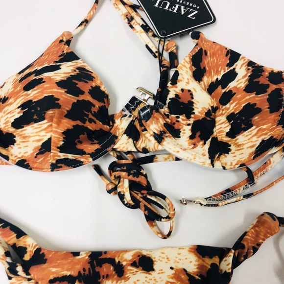 ZAFUL Leopard Tie Underwire Bikini Set - Leopard - Picture 3 of 5